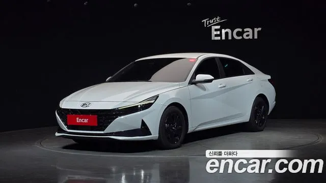 Hyundai AVANTE 2023 — фото 1
