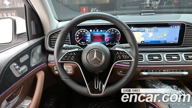 Mercedes-Benz GLE-Class 2025 — фото 19