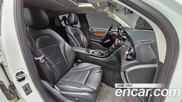 Mercedes-Benz GLC-Class 2018 — фото 10