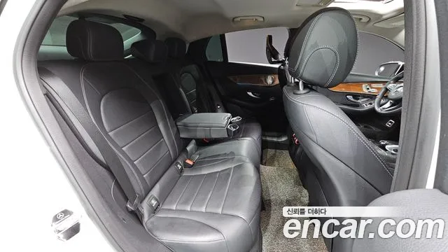 Mercedes-Benz GLC-Class 2018 — фото 19