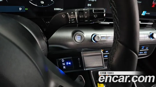 Hyundai Kona 2025 — фото 12