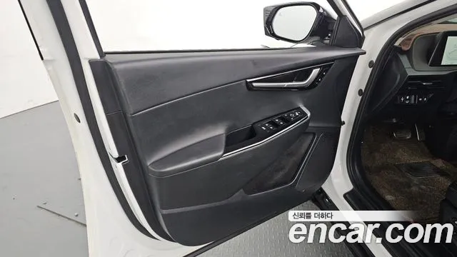 Kia EV6 2022 — фото 14