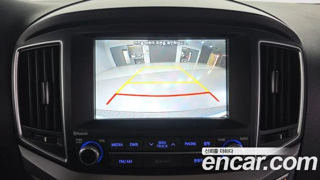 Hyundai Starex 2017 — фото 17
