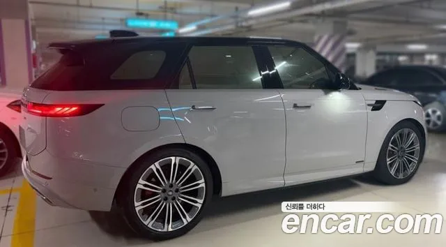 Land Rover Range Rover Sport 2025 — фото 2