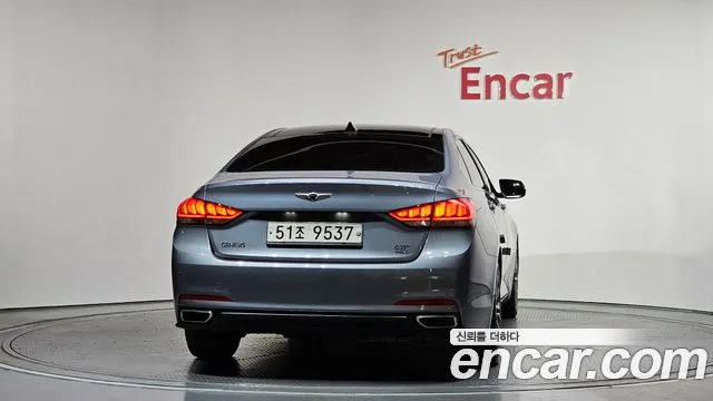 Hyundai Genesis 2015 — фото 4