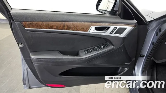 Hyundai Genesis 2015 — фото 14