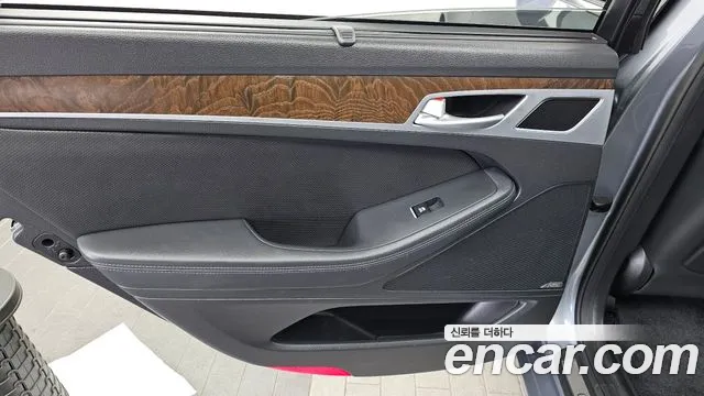 Hyundai Genesis 2015 — фото 15