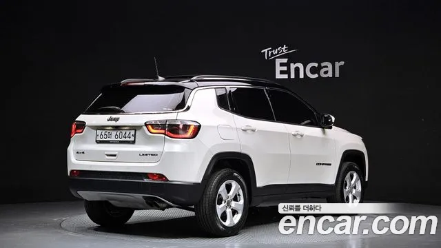 Jeep Compass 2019 — фото 2