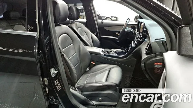 Mercedes-Benz GLC-Class 2017 — фото 12