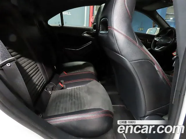 Mercedes-Benz CLA-Class 2018 — фото 11
