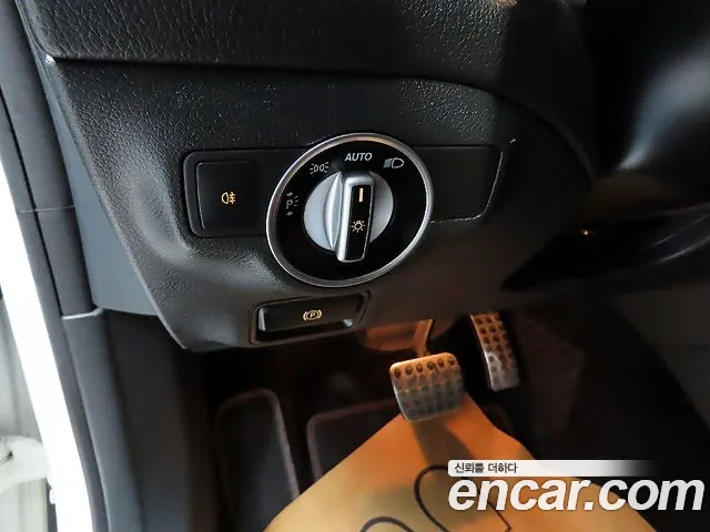 Mercedes-Benz CLA-Class 2018 — фото 15