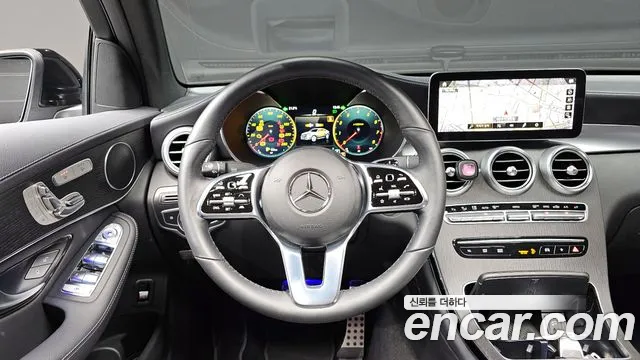 Mercedes-Benz GLC-Class 2023 — фото 18