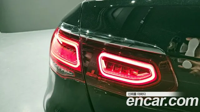 Mercedes-Benz GLC-Class 2023 — фото 9