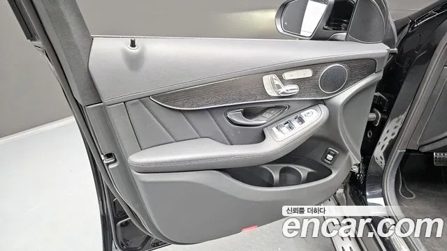 Mercedes-Benz GLC-Class 2023 — фото 14