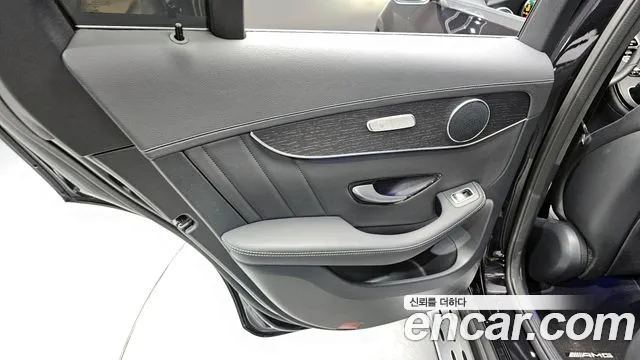Mercedes-Benz GLC-Class 2023 — фото 15