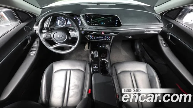 Hyundai Sonata 2020 — фото 10