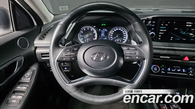 Hyundai Sonata 2020 — фото 20