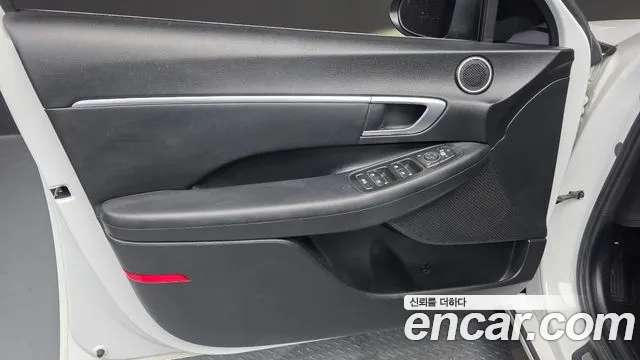 Hyundai Sonata 2020 — фото 14