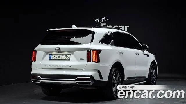 Kia Sorento 2021 — фото 1