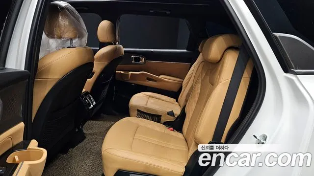 Kia Sorento 2021 — фото 17
