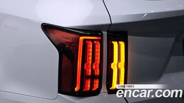 Kia Sorento 2021 — фото 8
