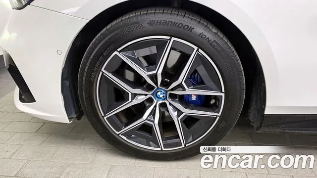 BMW i5 2024 — фото 5