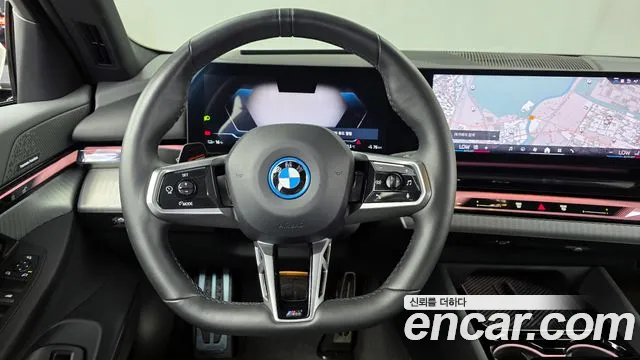 BMW i5 2024 — фото 19