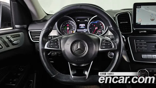 Mercedes-Benz GLE-Class 2017 — фото 13