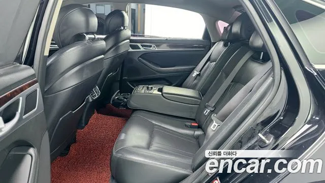 Hyundai Genesis 2016 — фото 18