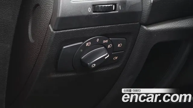 BMW 1-Series 2010 — фото 15