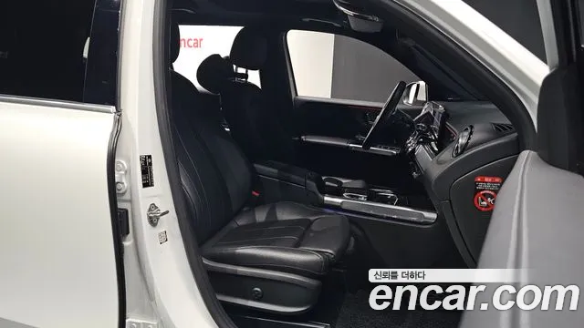 Mercedes-Benz GLB-Class 2020 — фото 13