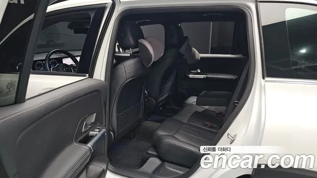 Mercedes-Benz GLB-Class 2020 — фото 18