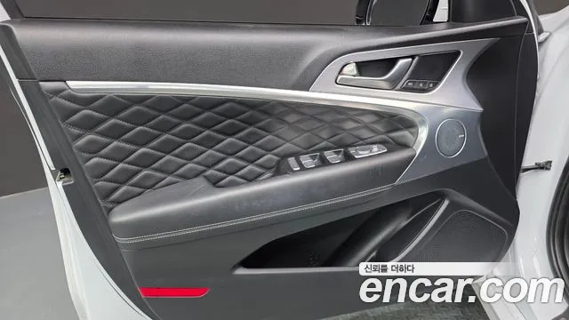 Genesis G70 2018 — фото 13