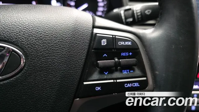 Hyundai AVANTE 2018 — фото 17