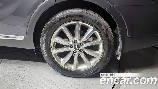 Kia Sorento 2015 — фото 7