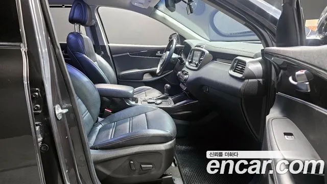 Kia Sorento 2015 — фото 16