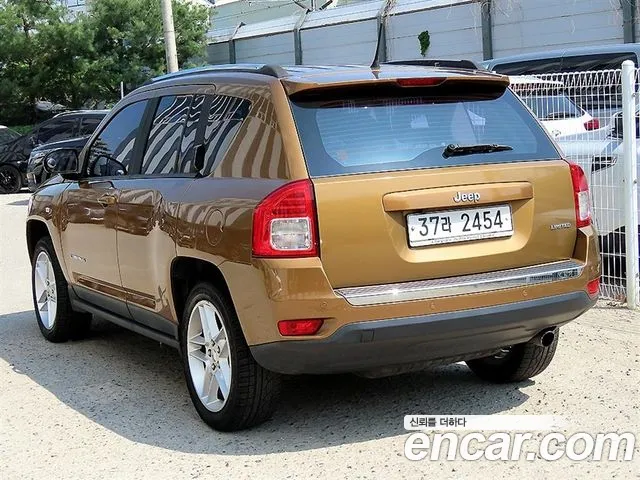 Jeep Compass 2011 — фото 3