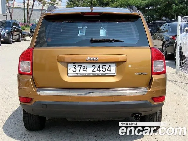 Jeep Compass 2011 — фото 4