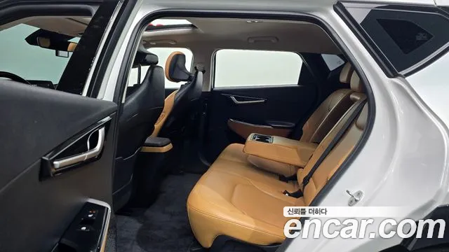 Kia EV6 2022 — фото 17