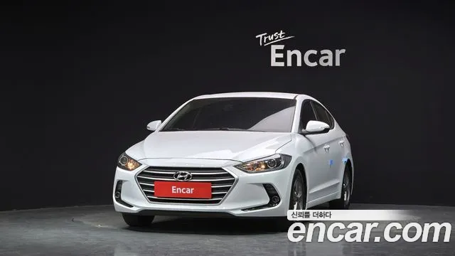 Hyundai AVANTE 2018 — фото 3