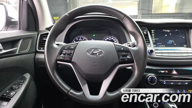 Hyundai Tucson 2018 — фото 13