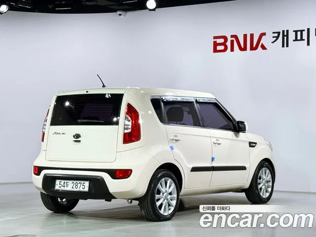 Kia Soul 2012 — фото 2