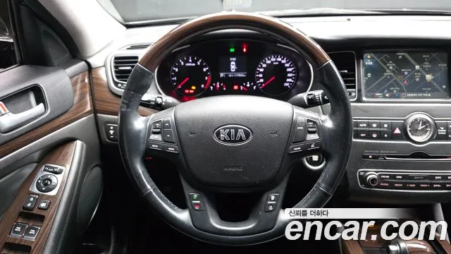 Kia K7 2016 — фото 19