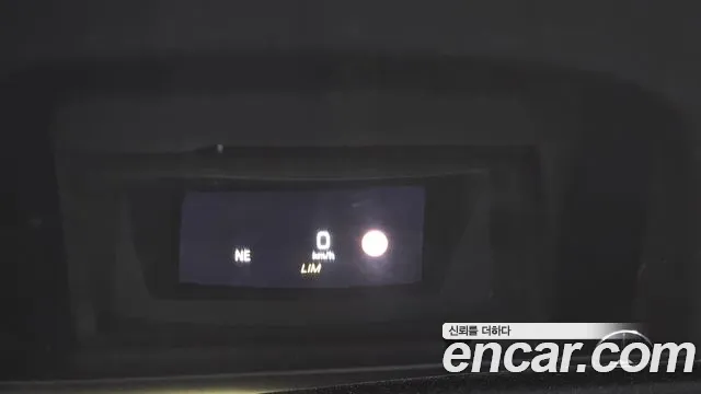 Mercedes-Benz E-Class 2019 — фото 11