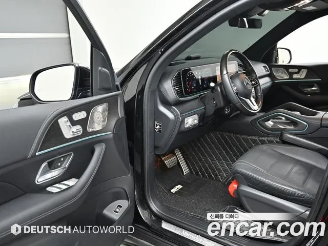 Mercedes-Benz GLS-Class 2023 — фото 11