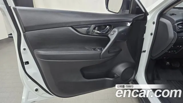Nissan X-Trail 2018 — фото 14