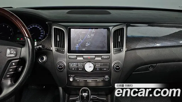 Hyundai Equus 2012 — фото 14