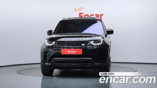 Land Rover Discovery 2018 — фото 3