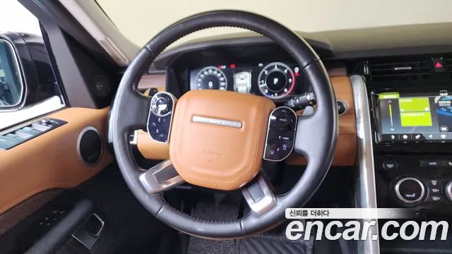 Land Rover Discovery 2018 — фото 12