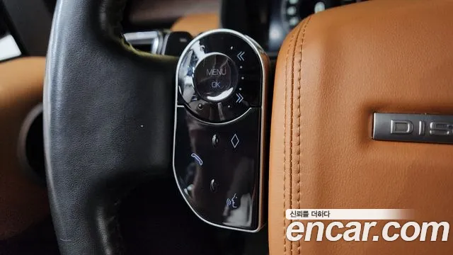 Land Rover Discovery 2018 — фото 15